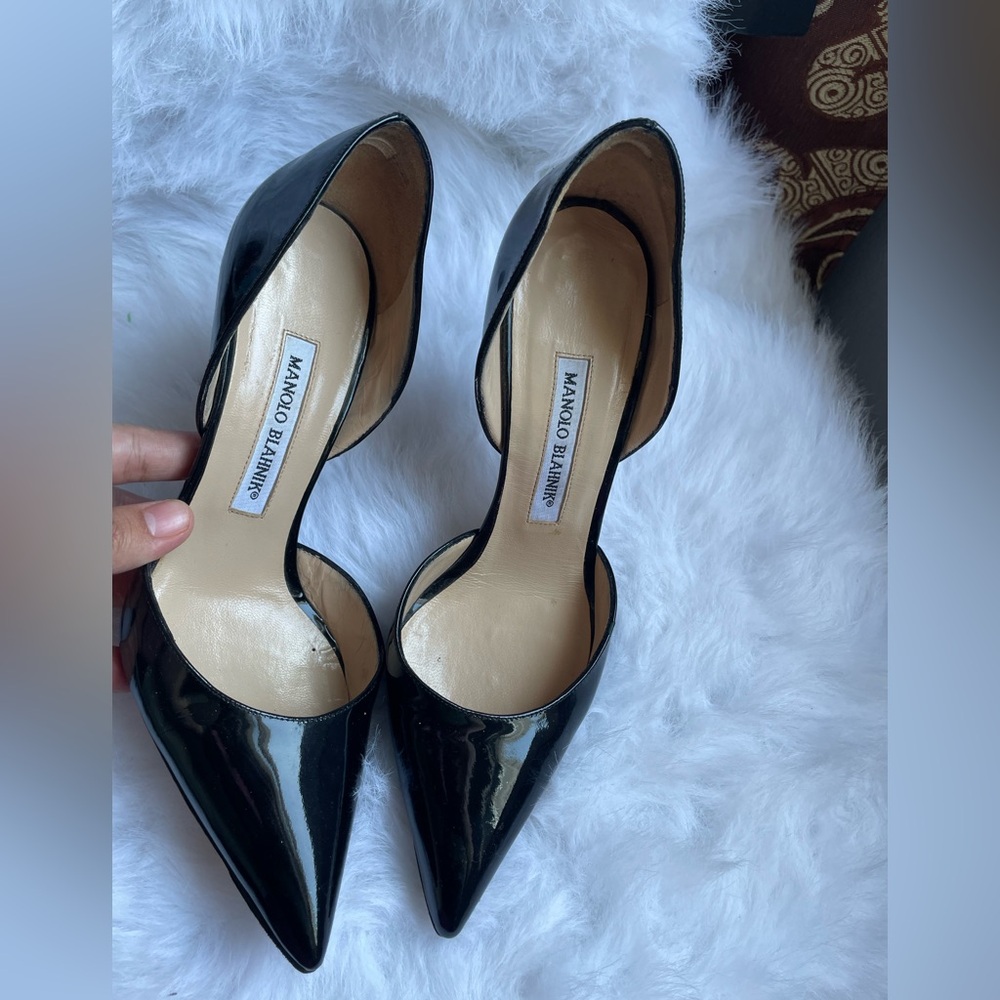 Manolo Blahnik Black Patent Heels